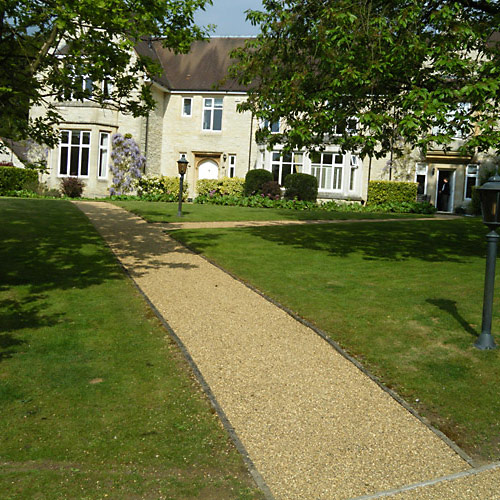 Photo of chip & tar surfacing in house grounds